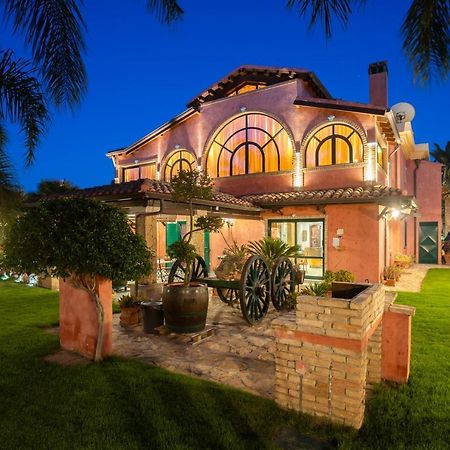Villa Flumini Флумини ди Куарту Екстериор снимка